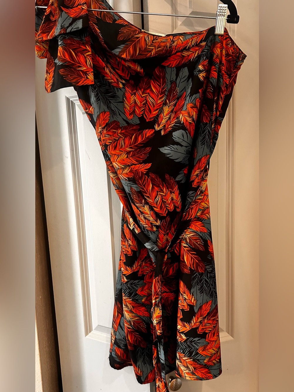 Noble U Tropical Feather-Print Dress in Black and Orange